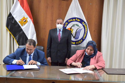 جامعة بني سويف والمنظومة يوقعان اتفاقيات ترخيص اتاحة محتوى المجلات العلمية لـ 17 كلية من كليات الجامعة